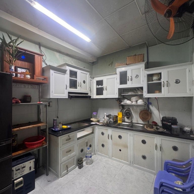 NHÀ MẶT TIỀN KINH DOANH - KẾ BÊN VẠN PHÚC CITY - 4x16,5 - ĐẸP VUÔNG VỨC - 4,2 TỈ