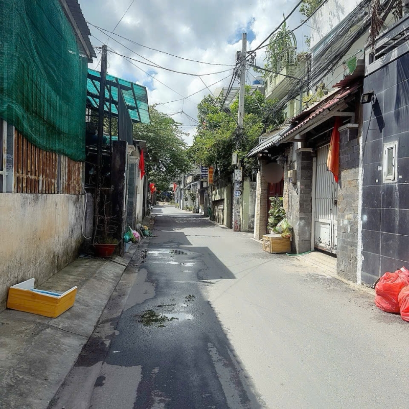NHÀ MẶT TIỀN KINH DOANH - KẾ BÊN VẠN PHÚC CITY - 4x16,5 - ĐẸP VUÔNG VỨC - 4,2 TỈ